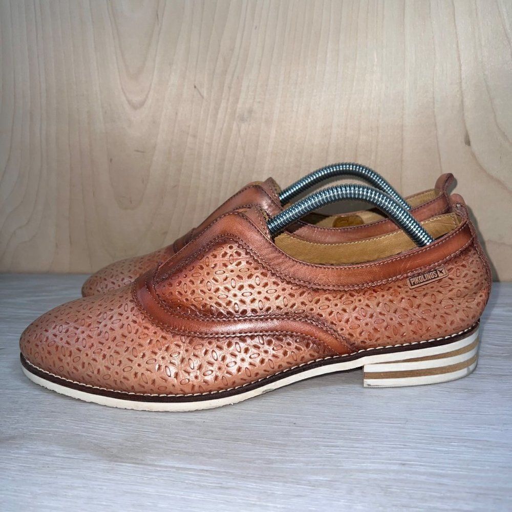 ‎Pikolinos Brown Embossed Loafers Women's 10.5-11